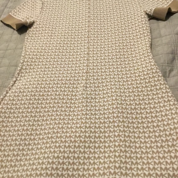 Michael KORS - Picture 2 of 3